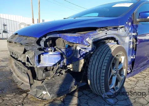 2014 Ford Focus St из США, поврежденный, VIN 1FADP3L95EL375208